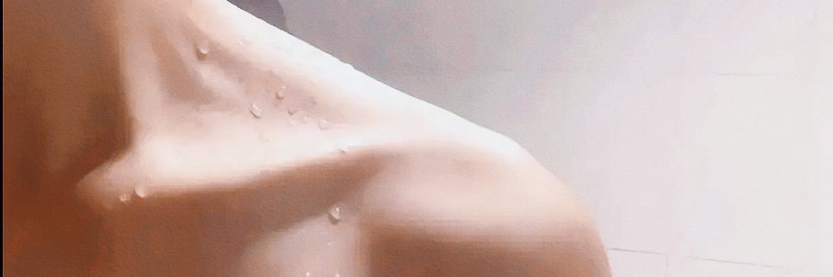 Y banner