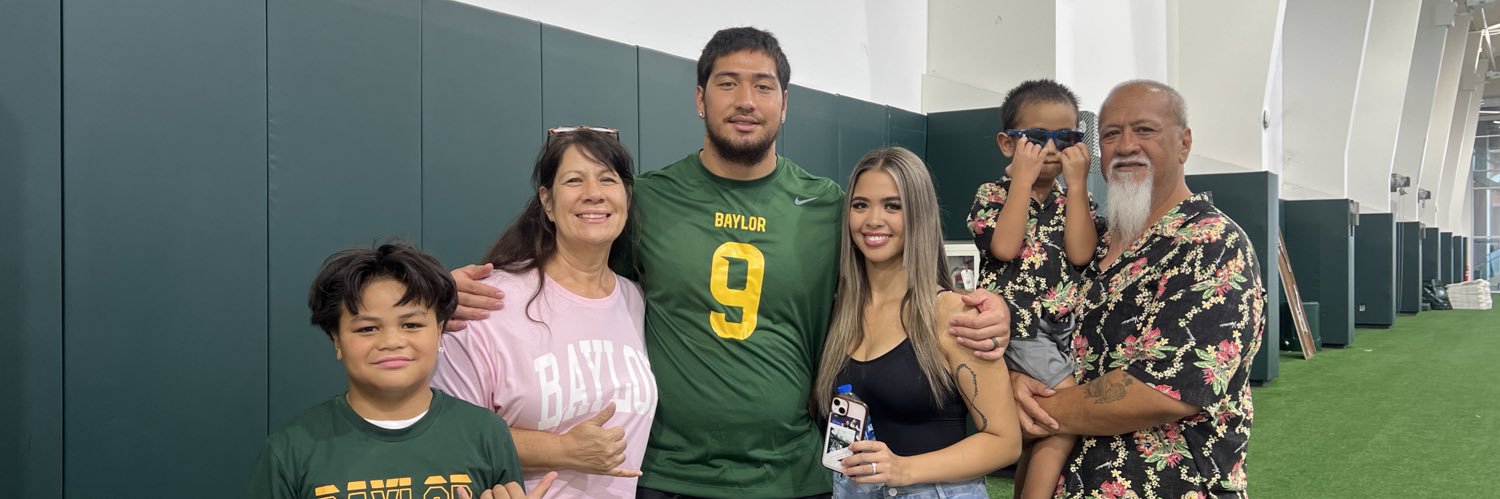 Ray Ma'ae's banner