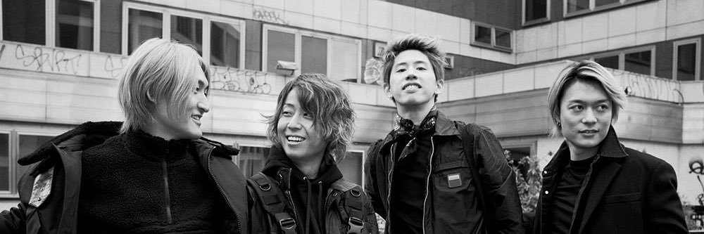 peataman's profile banner image