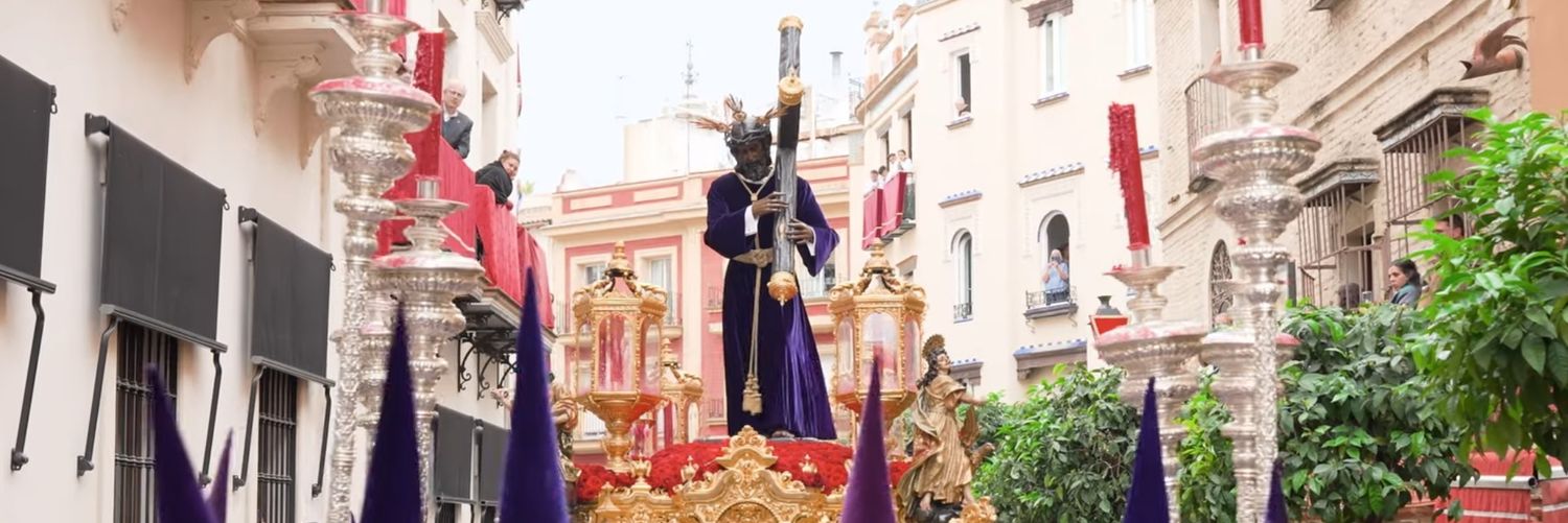Víctor B. banner