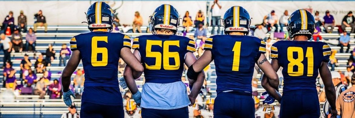 Xavier Compton banner