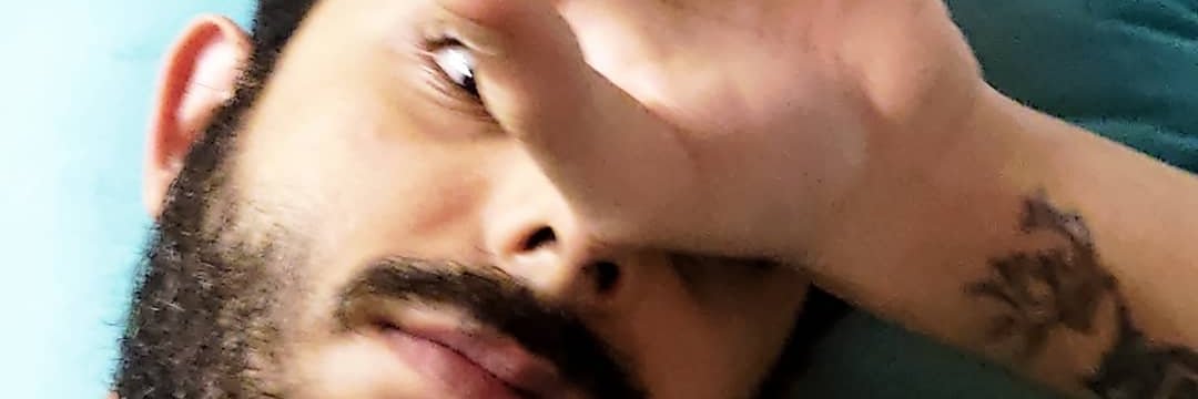 MeenNotreal's profile banner image