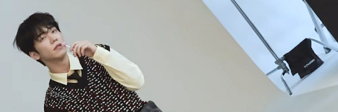 지냠💡 banner