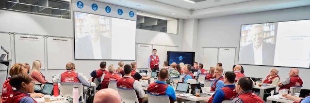 Lowes University banner