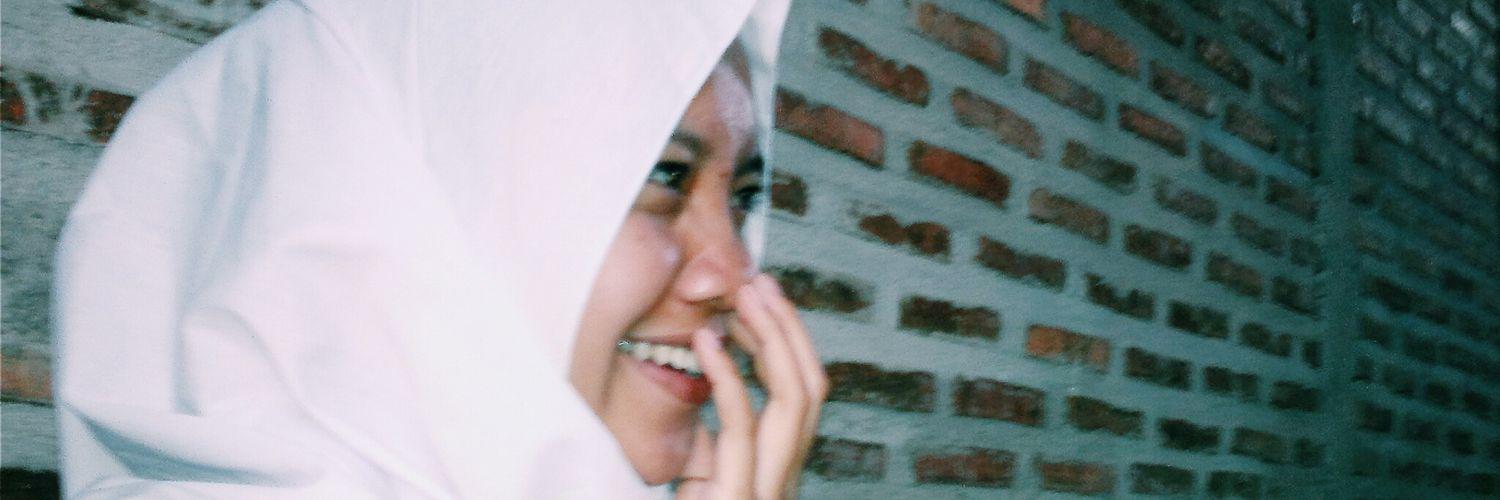 seniaanjar's profile banner image