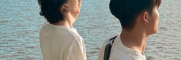 d banner