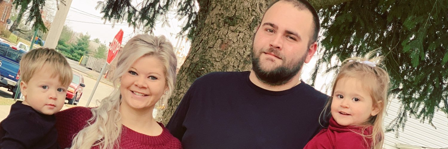 MirandaStortz's profile banner image
