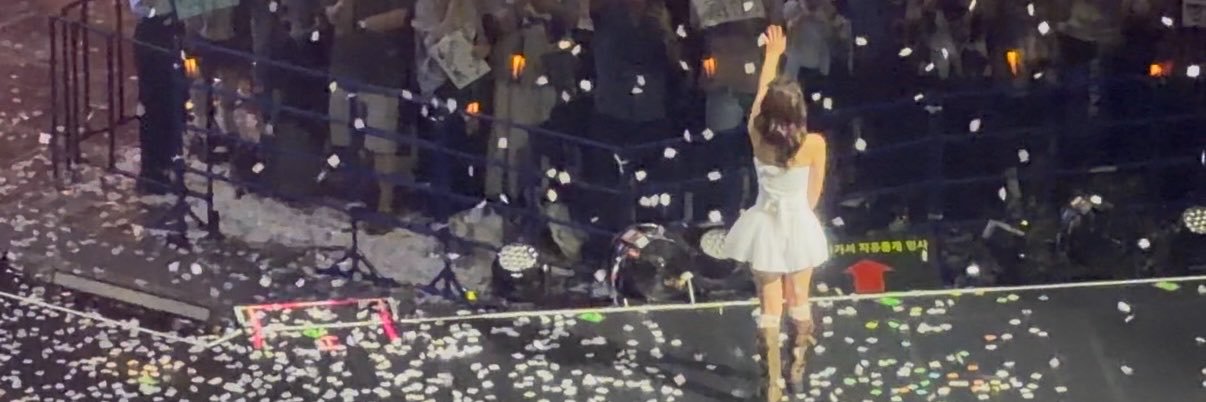 le___chae's profile banner image