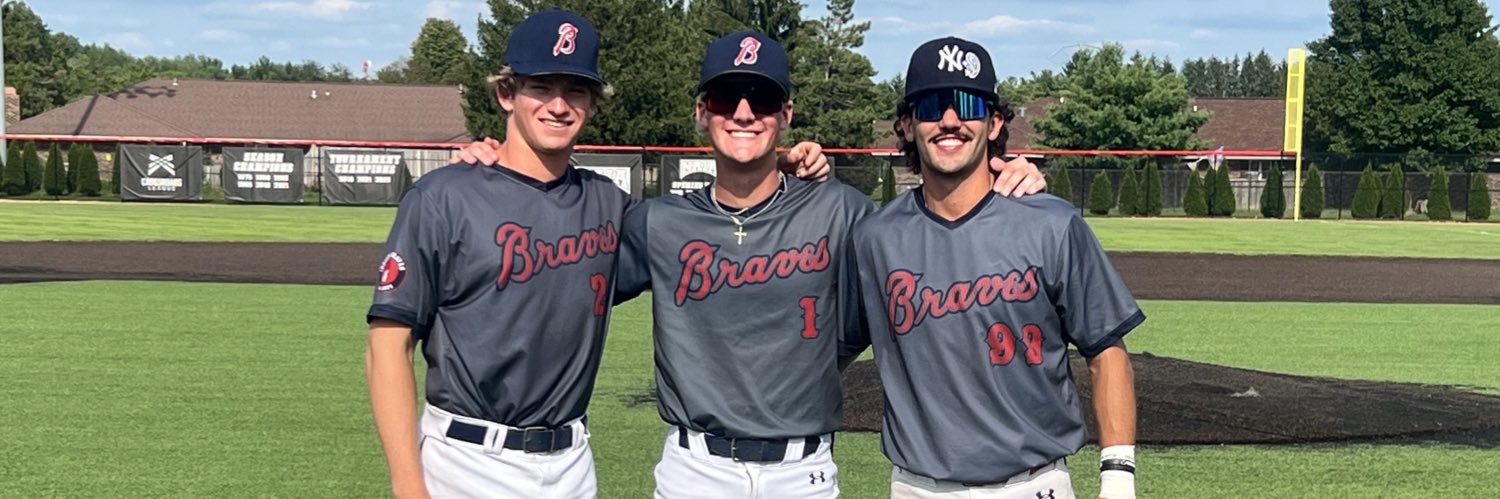 Luke Thompson banner