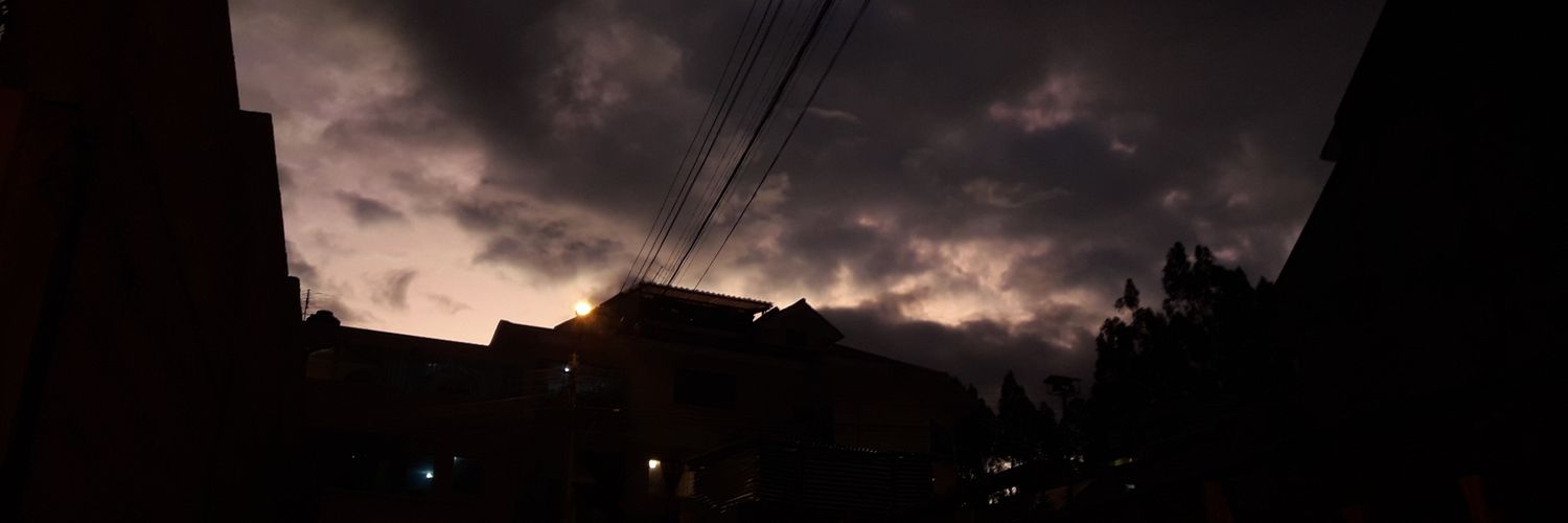 moonsuwn's profile banner image