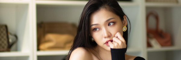 Irene Zhao Profile Banner