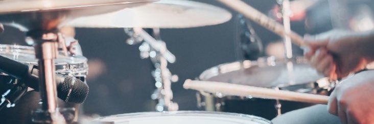 areualivee's profile banner image