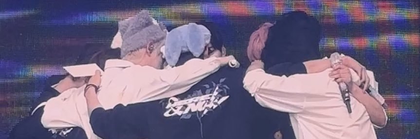 yaoibini's profile banner image