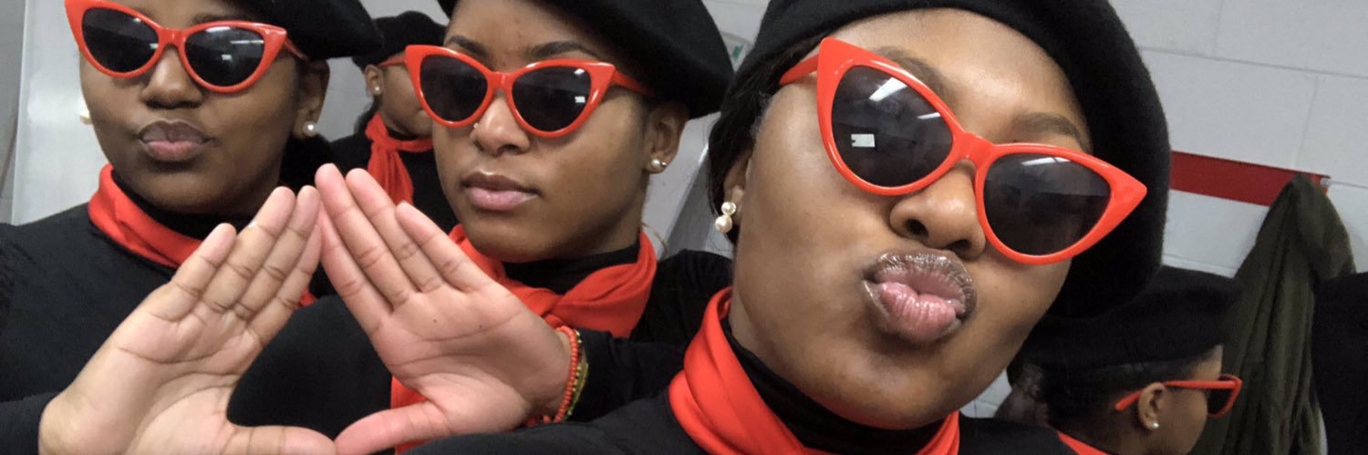 cydmonet's profile banner image