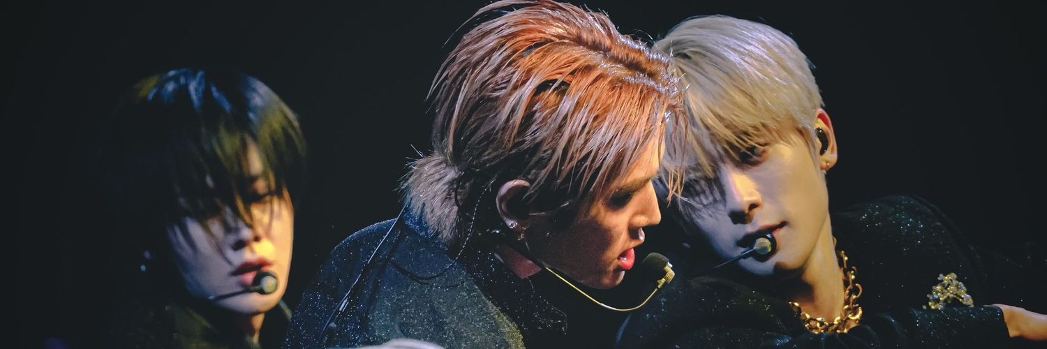 blinkczennie's profile banner image
