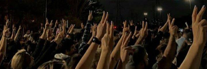 __چِگُوْآرایِ بی‌کُلاهْ__ banner