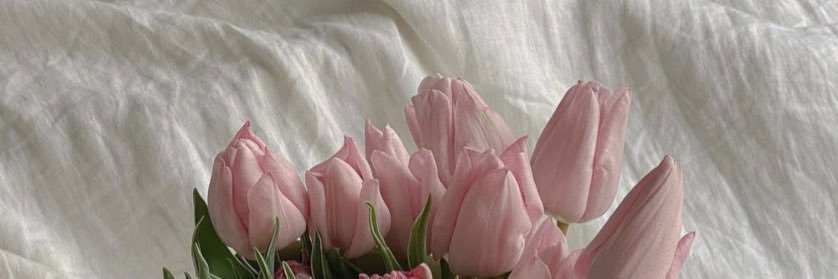qq111c's profile banner image
