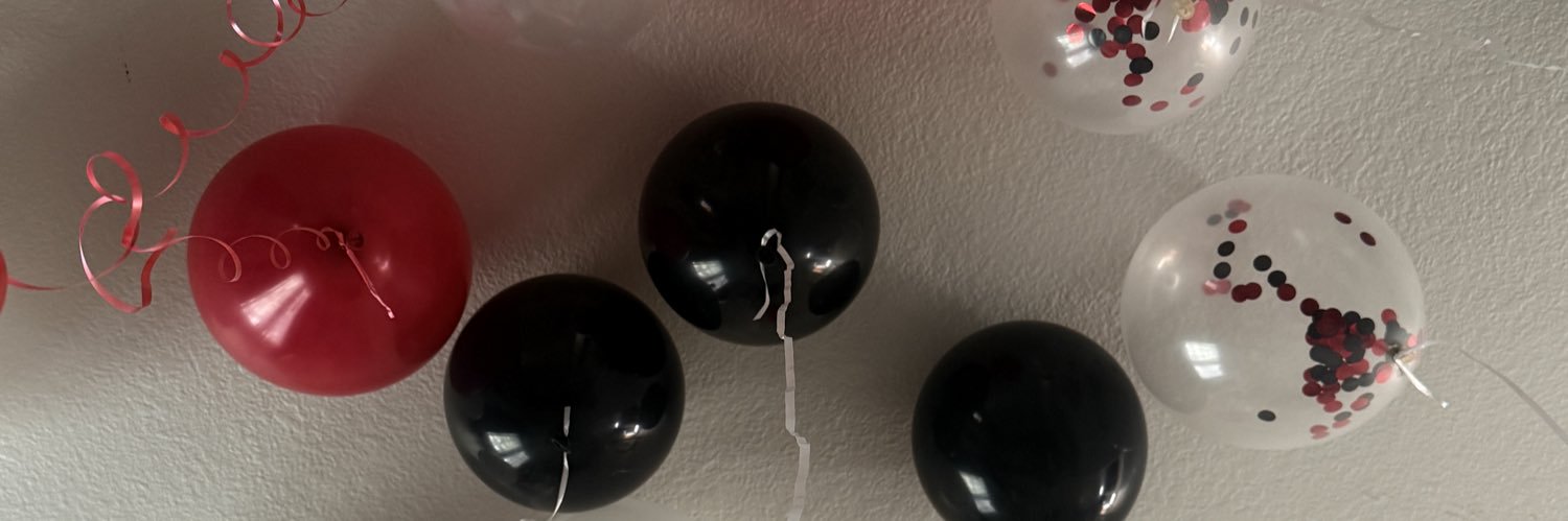 dvmbtch_'s profile banner image
