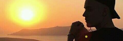 Emma_Azof's profile banner image