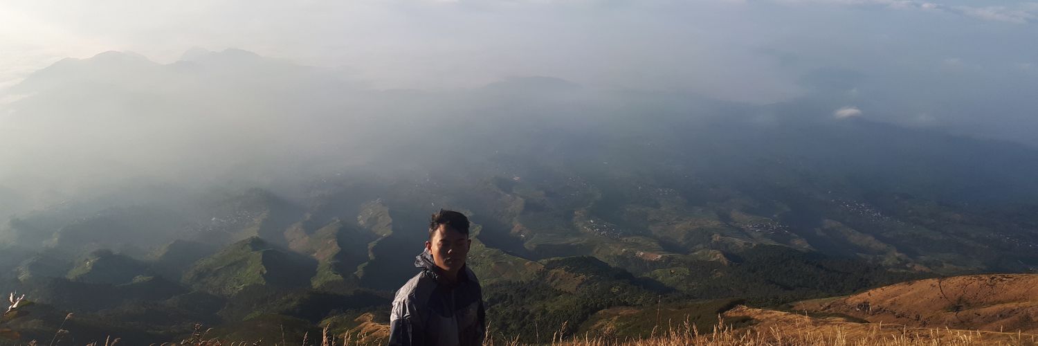 rediwitular's profile banner image