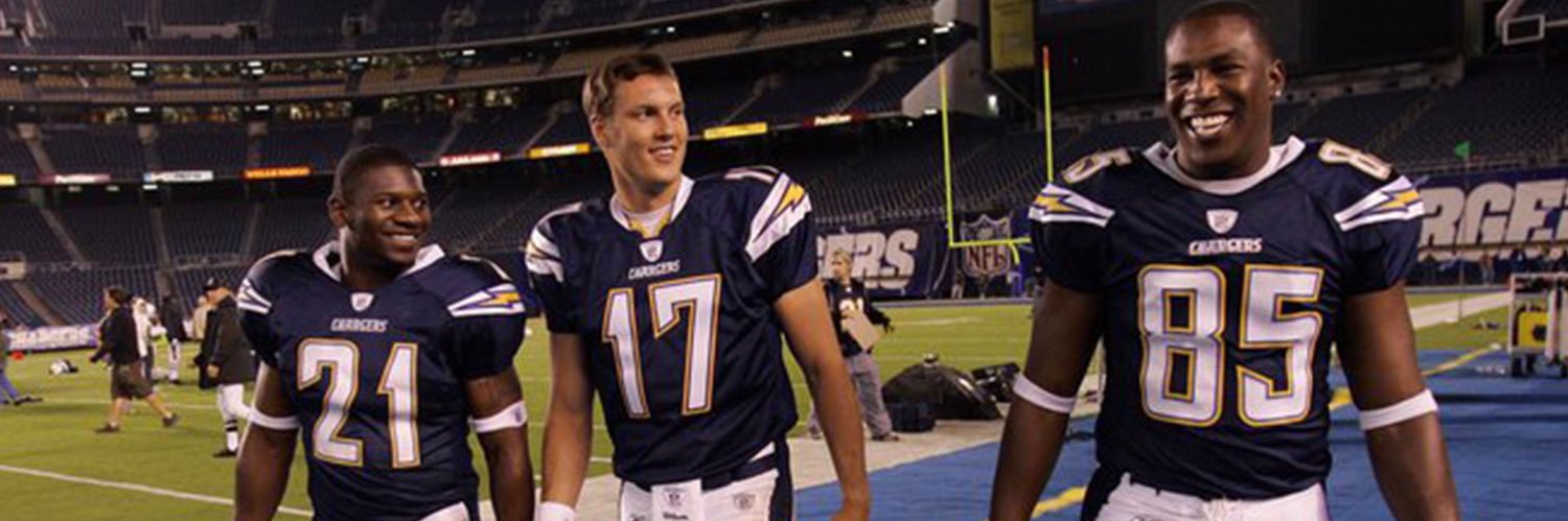 DeCleat_'s profile banner image