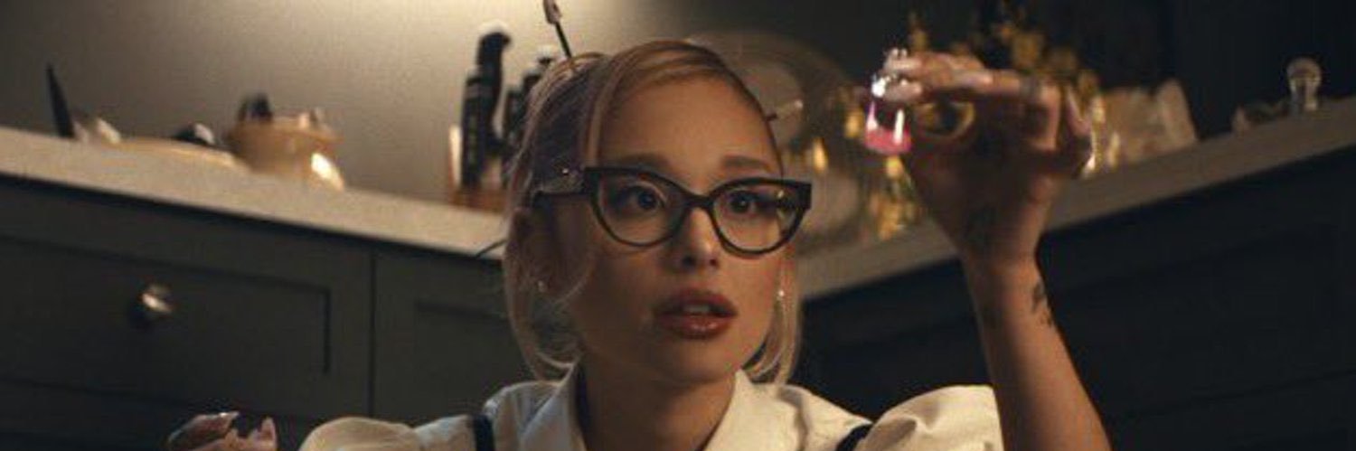 𝓖usta renault ⋆˖ ࣪⭑ .*✦.˚ banner