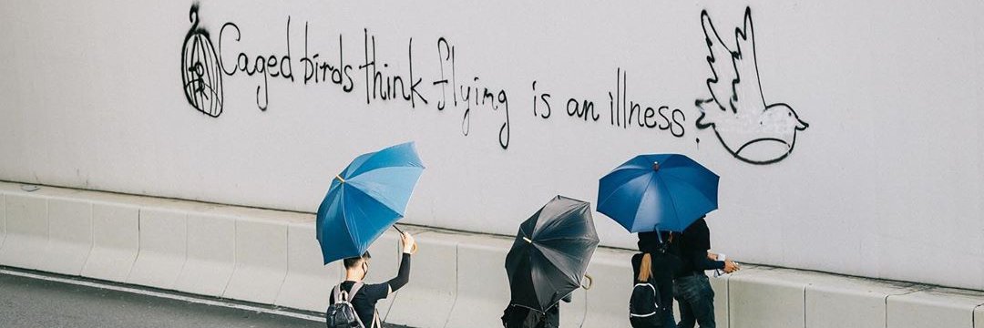 tweet4852🇭🇰😷🖐️ banner