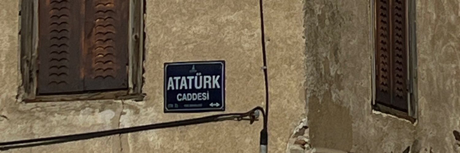 mesecik's profile banner image