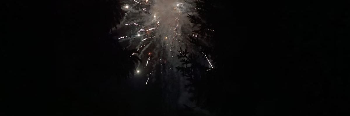 folklarue's profile banner image