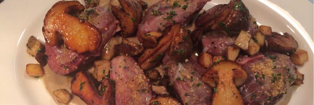 Daniel Humphries banner