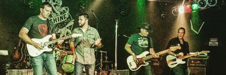 derekwinterband's profile banner image