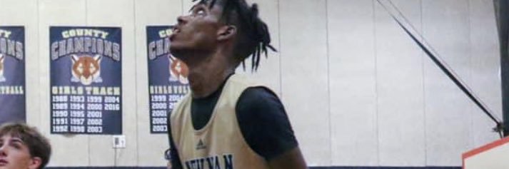 javieon walden “RD5” banner