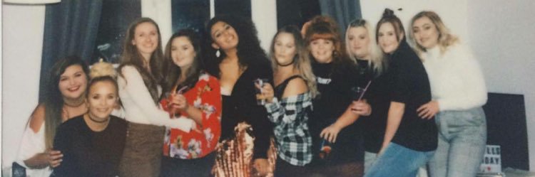 elizabethomfg's profile banner image