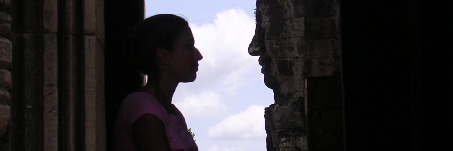 Mariana Campos's banner