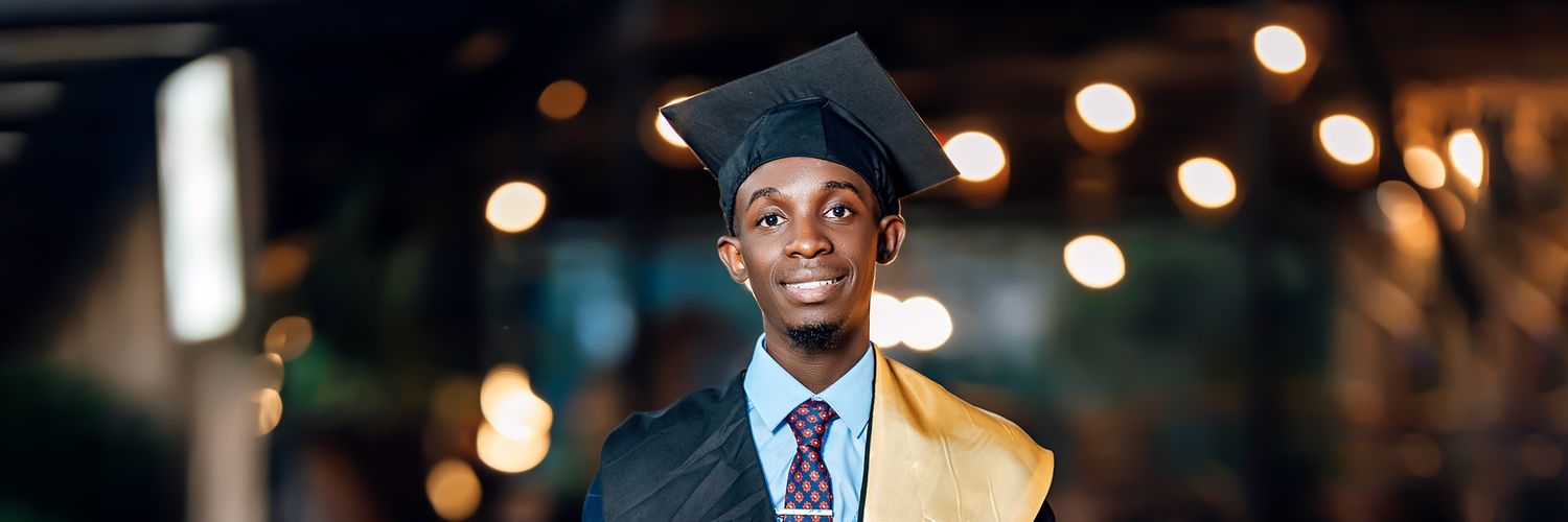 256Fadhi's profile banner image