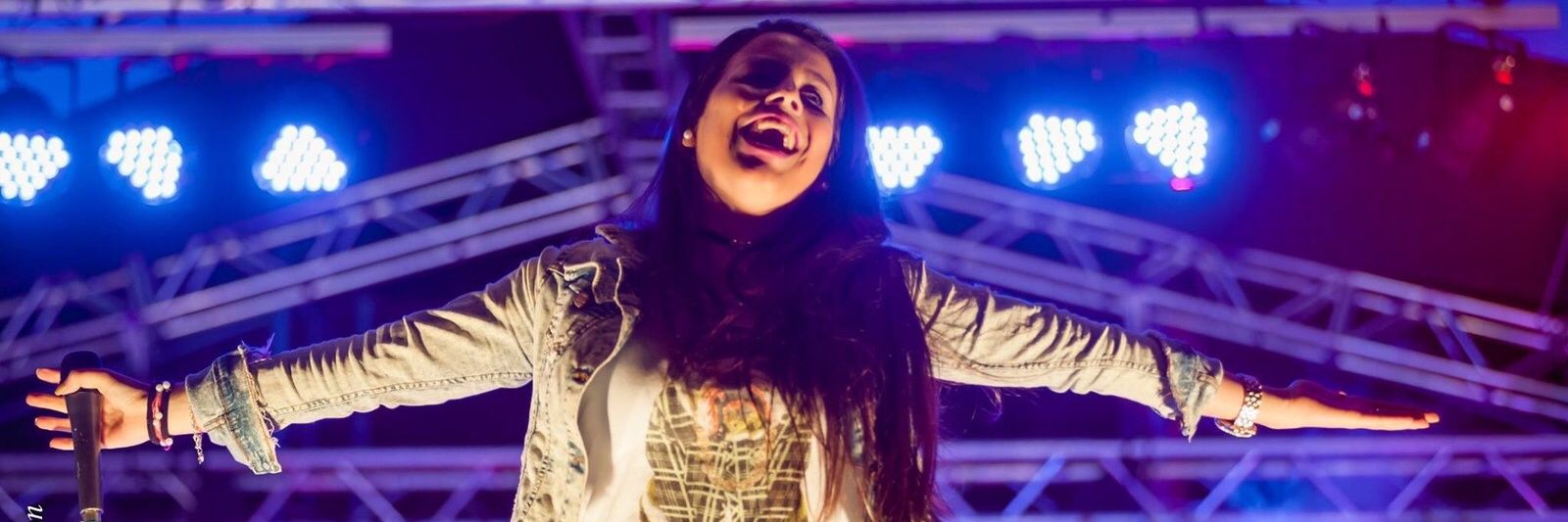 victoriaaleR's profile banner image