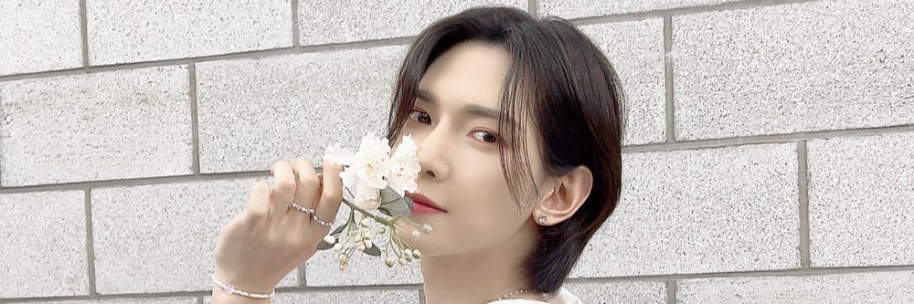 in love with Red flag fiction character banner