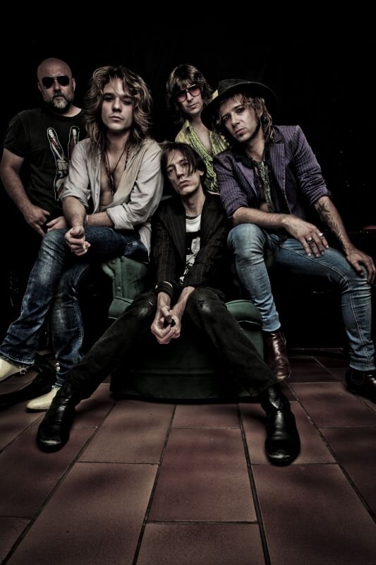 loslabiosrock's profile banner image