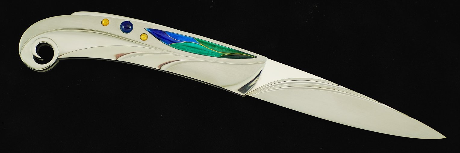Knifeologist's profile banner image