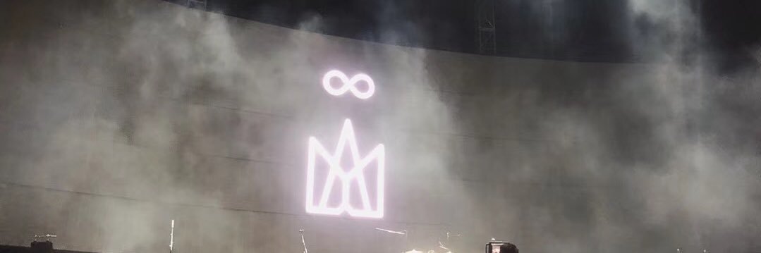 wallelit's profile banner image