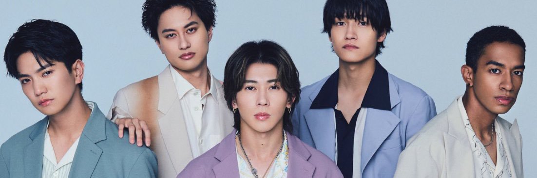 明星's banner