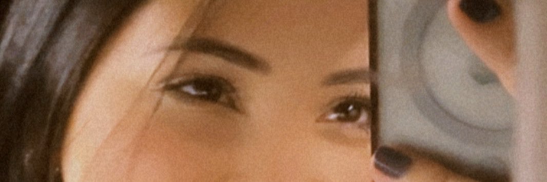 0mariaclar's profile banner image