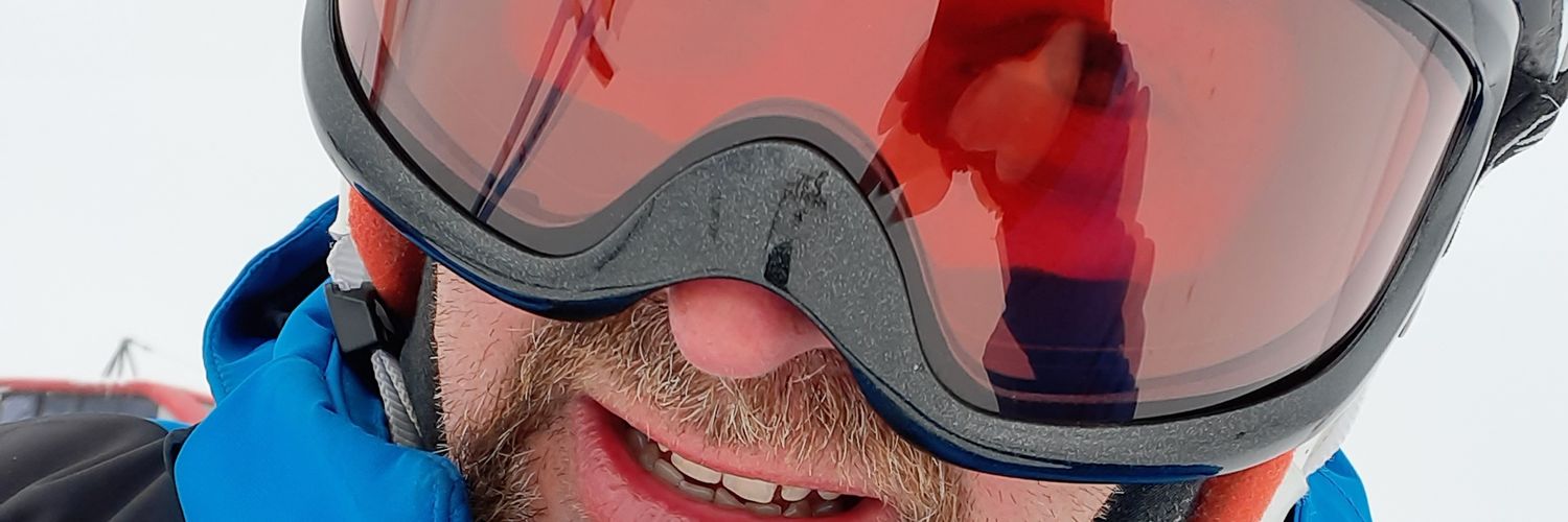 Vovi2020's profile banner image
