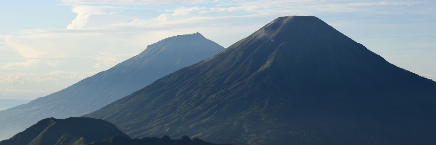 Indahsyftr23's profile banner image