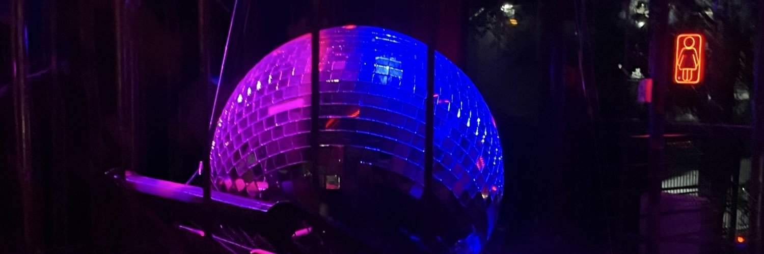 nicbertinn's profile banner image