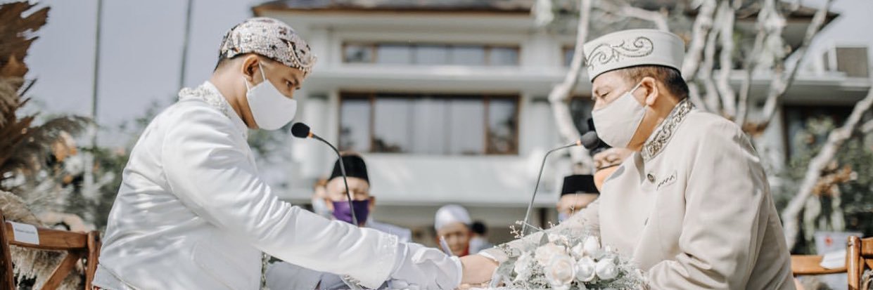 risandaputri's profile banner image
