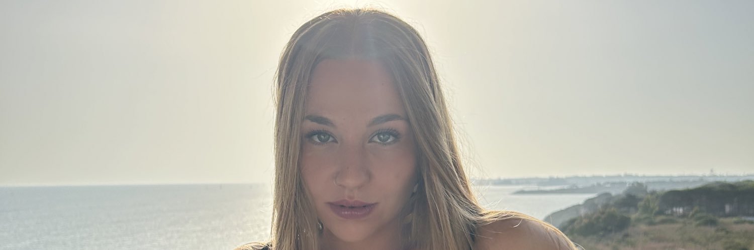 TabaresEva's profile banner image