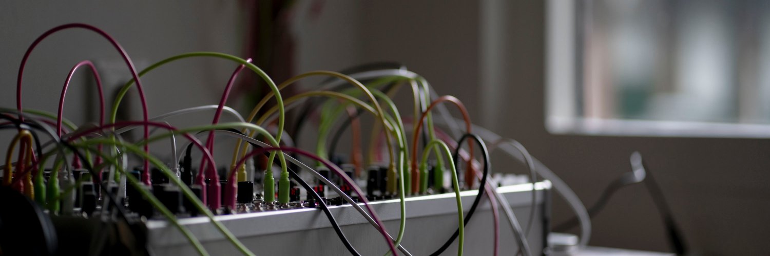 touitalk's profile banner image