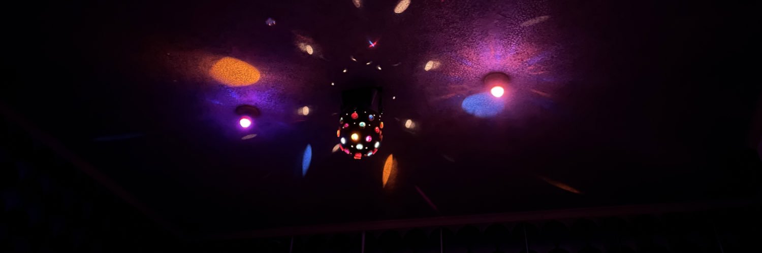 無聊男子🏕⛰🌿 banner