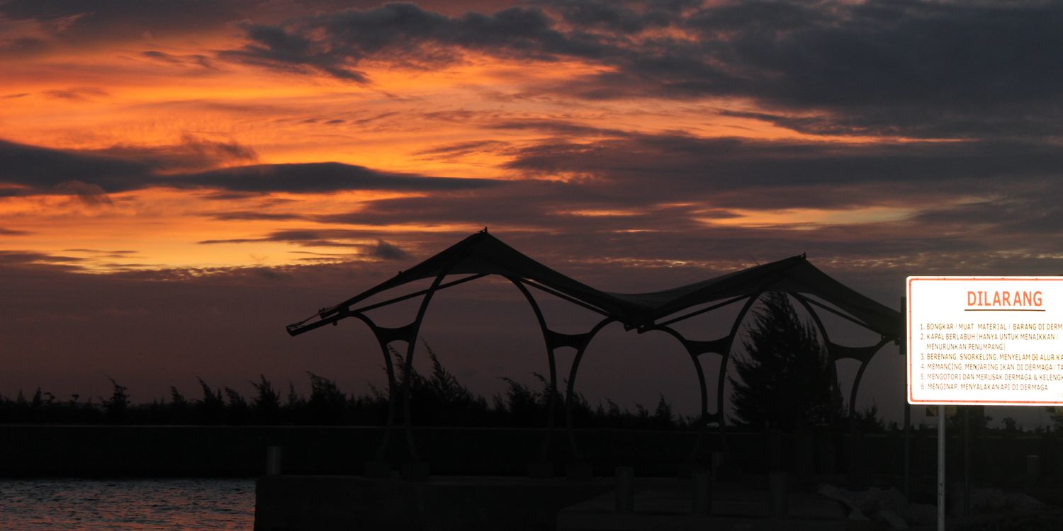 Nandhaexe's profile banner image